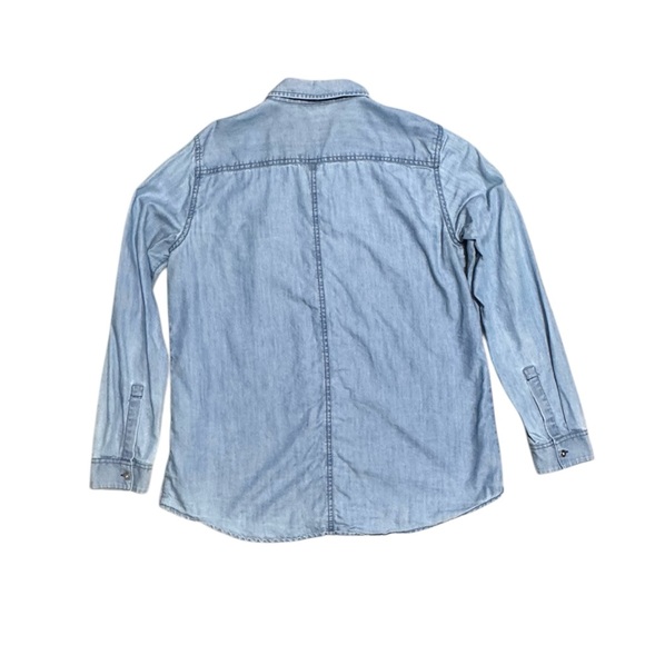 CLUB MONACO Women's Blue Loose Fit Denim Button down Shirt, Medium - Picture 3 of 3